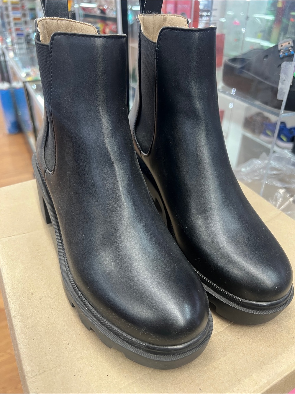 Steve Madden Black Chelsea Ankle Boots - Women's Stylish Slip-On